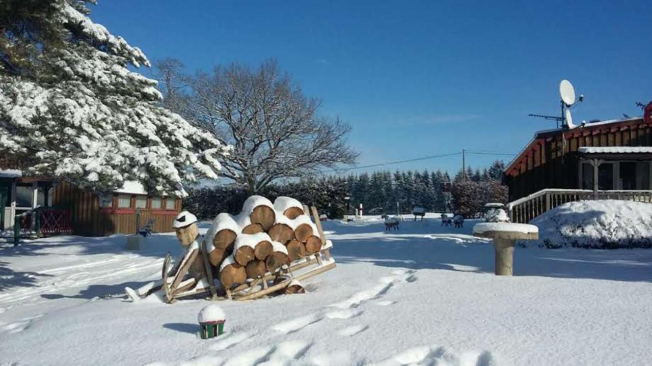 Chalets Des Trois Hetres Plombières-les-Bains Esterno foto